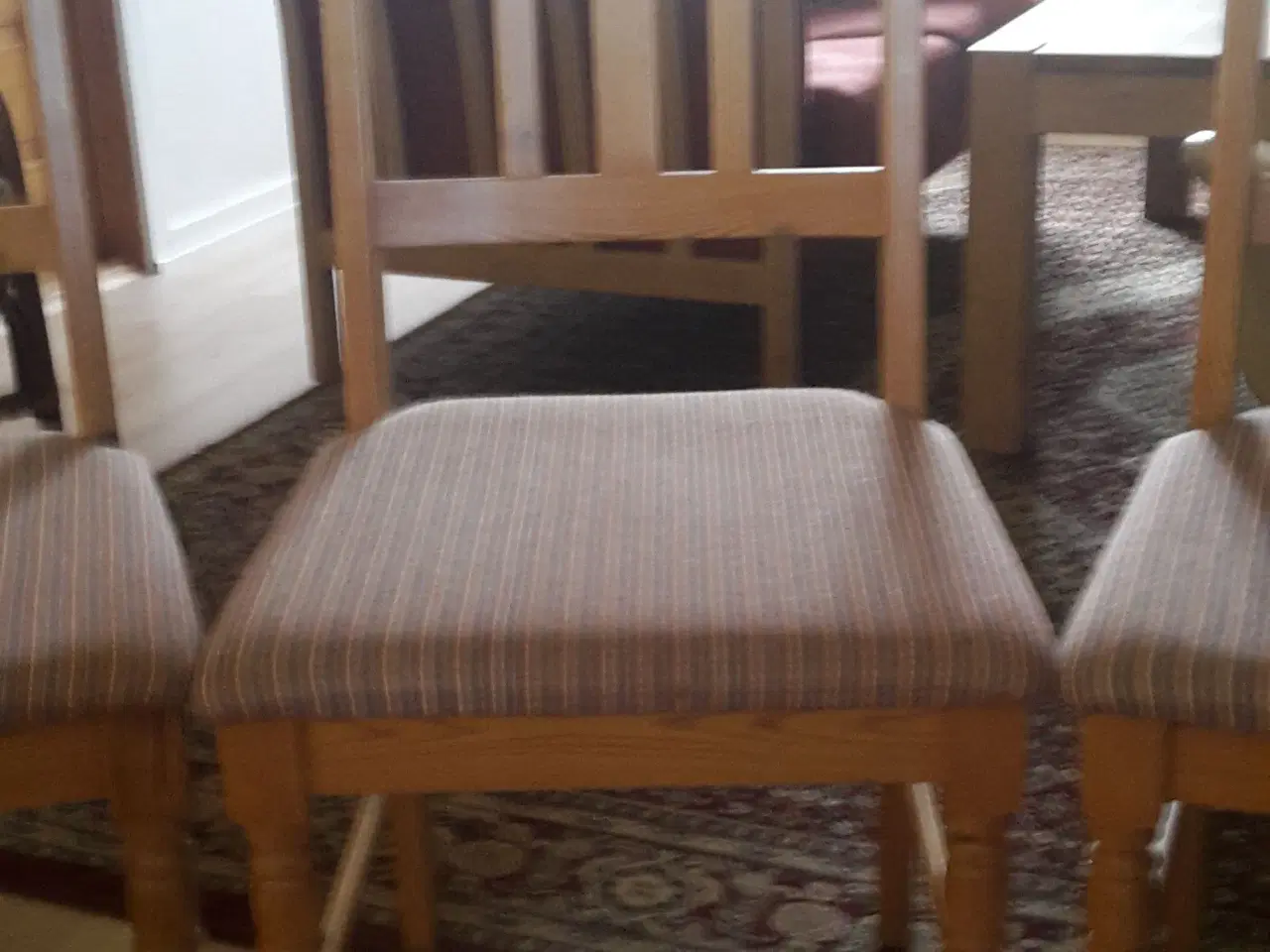 Billede 2 - spisebord stole