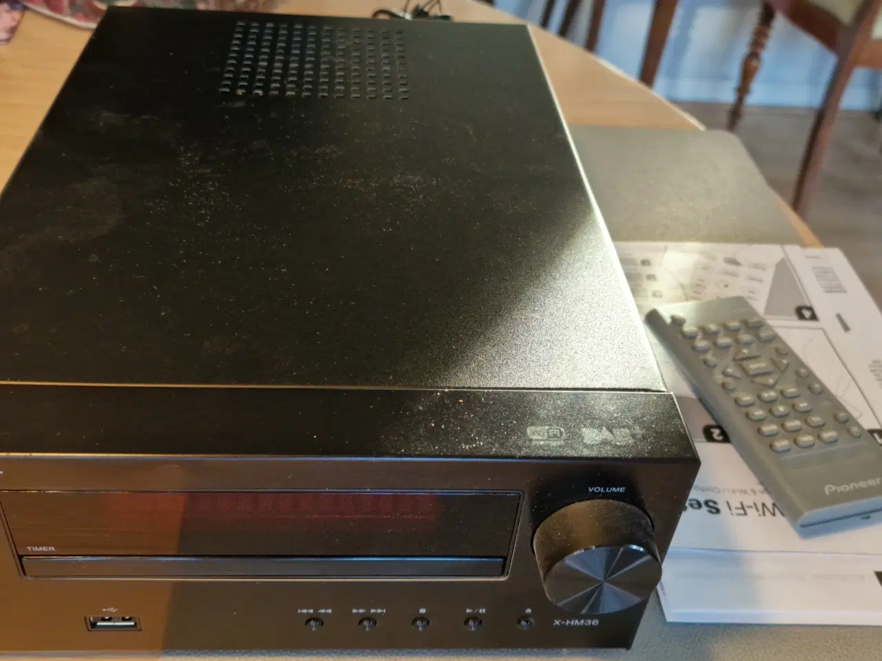 Billede 1 - Pioneer Radio, som del af stereoanlægget