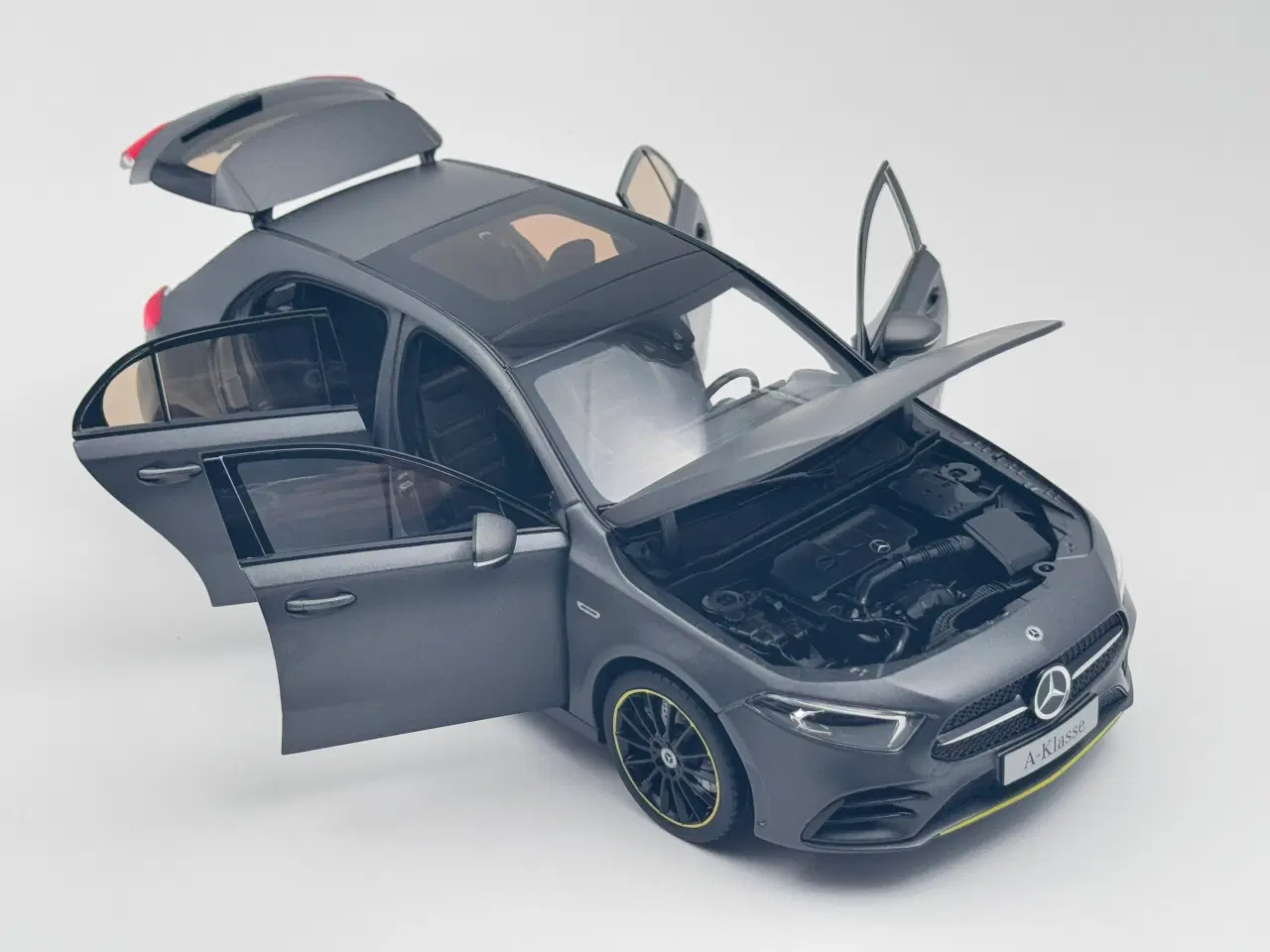 Billede 4 - 2018 Mercedes A-Klasse Edition AMG - 1:18