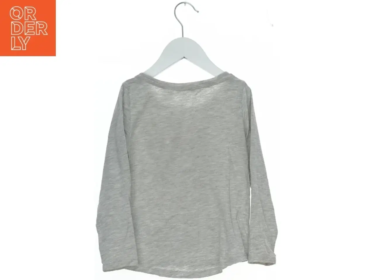 Billede 2 - Grå bluse med katmotiv fra H&M (str. 110)