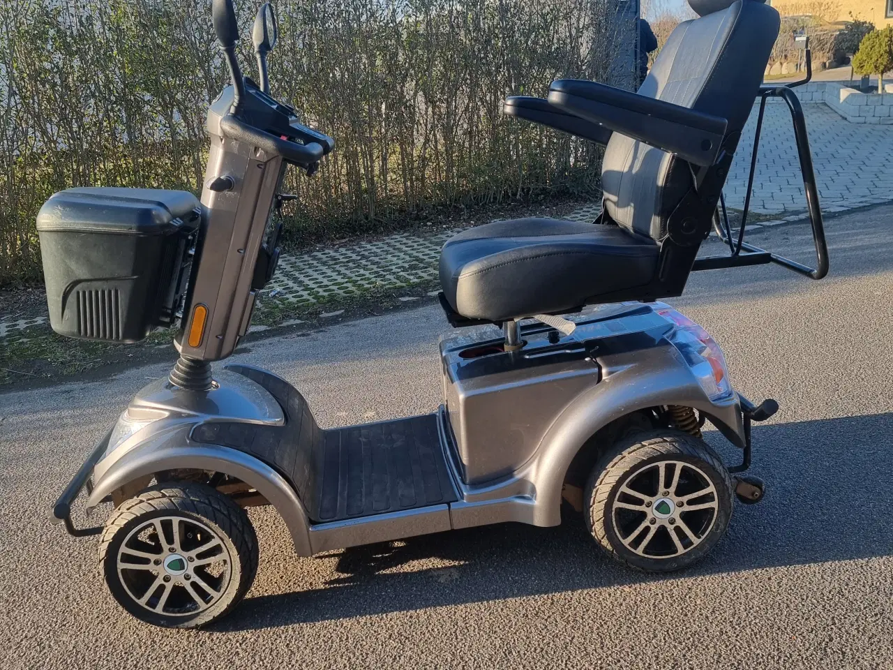 Billede 4 - Lindebjerg LM-700 El-scooter