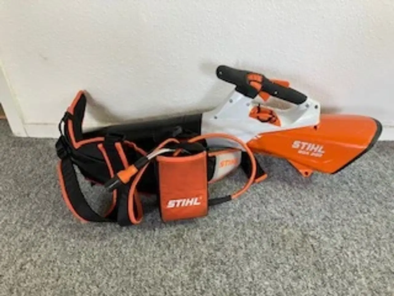 Billede 1 - Stihl løvblæser BGA 200 incl. batteritaske 