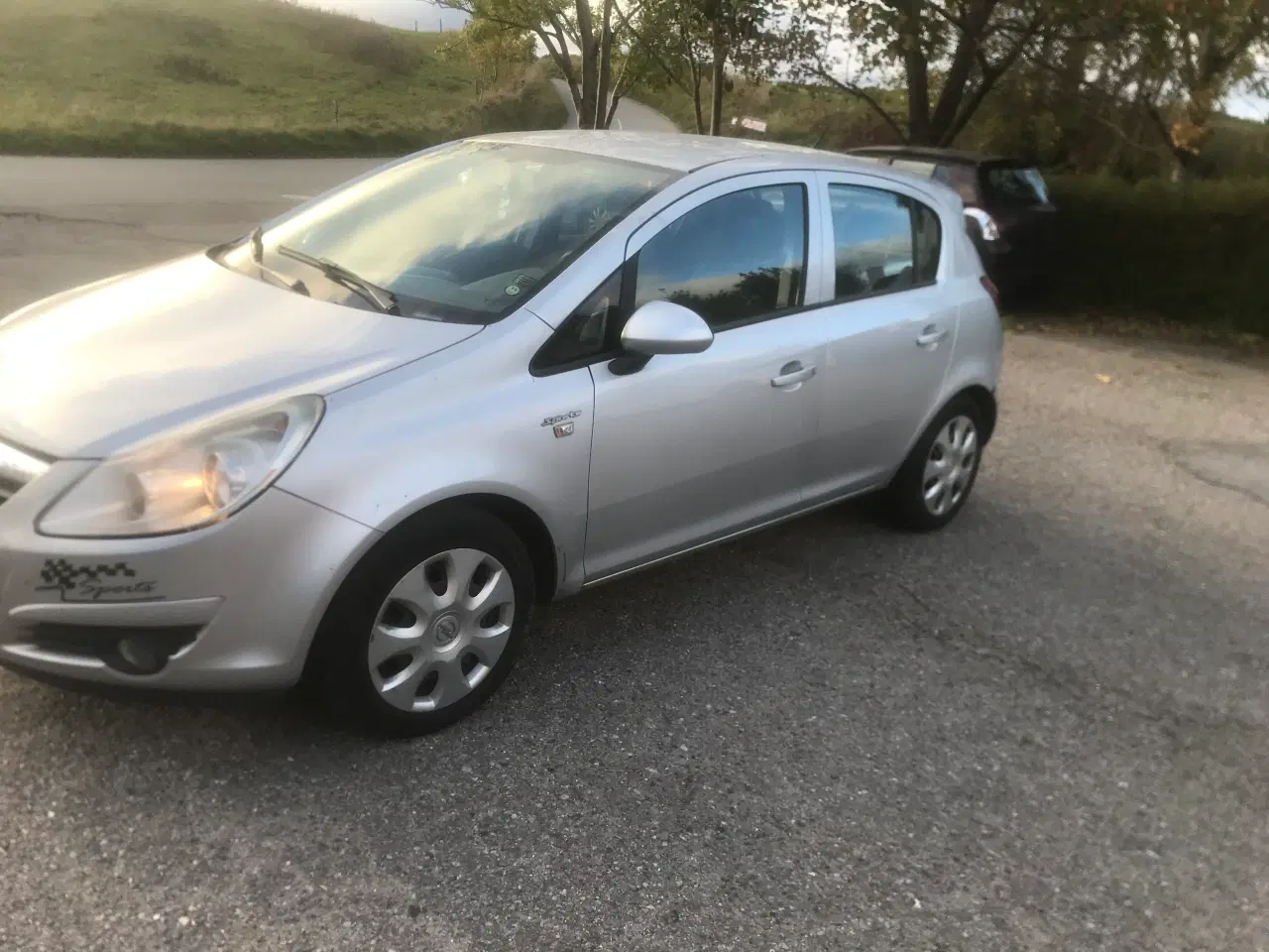 Billede 2 - Næsten ny syn   Opel Corsa 1.3  2009   Km kun. 155