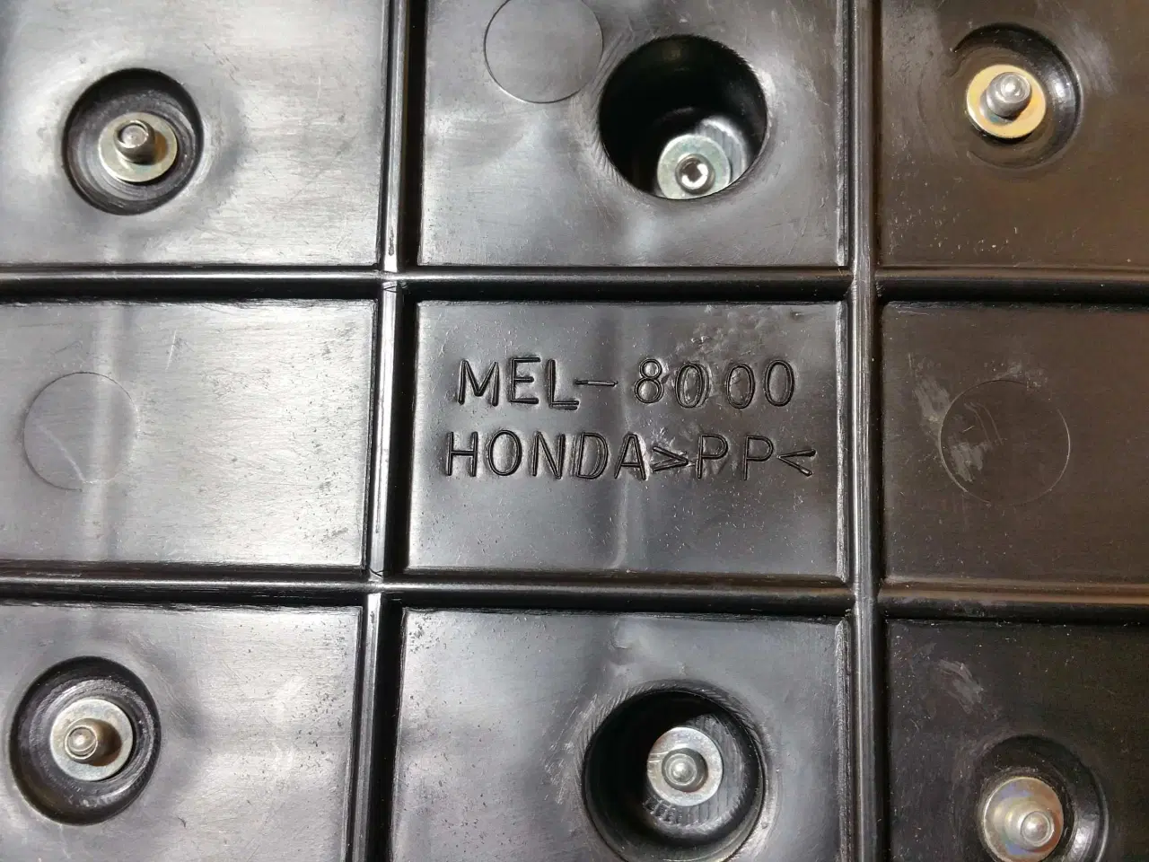 Billede 4 - Honda CBR 1000 RR årg.04-05 Sædeskal NY