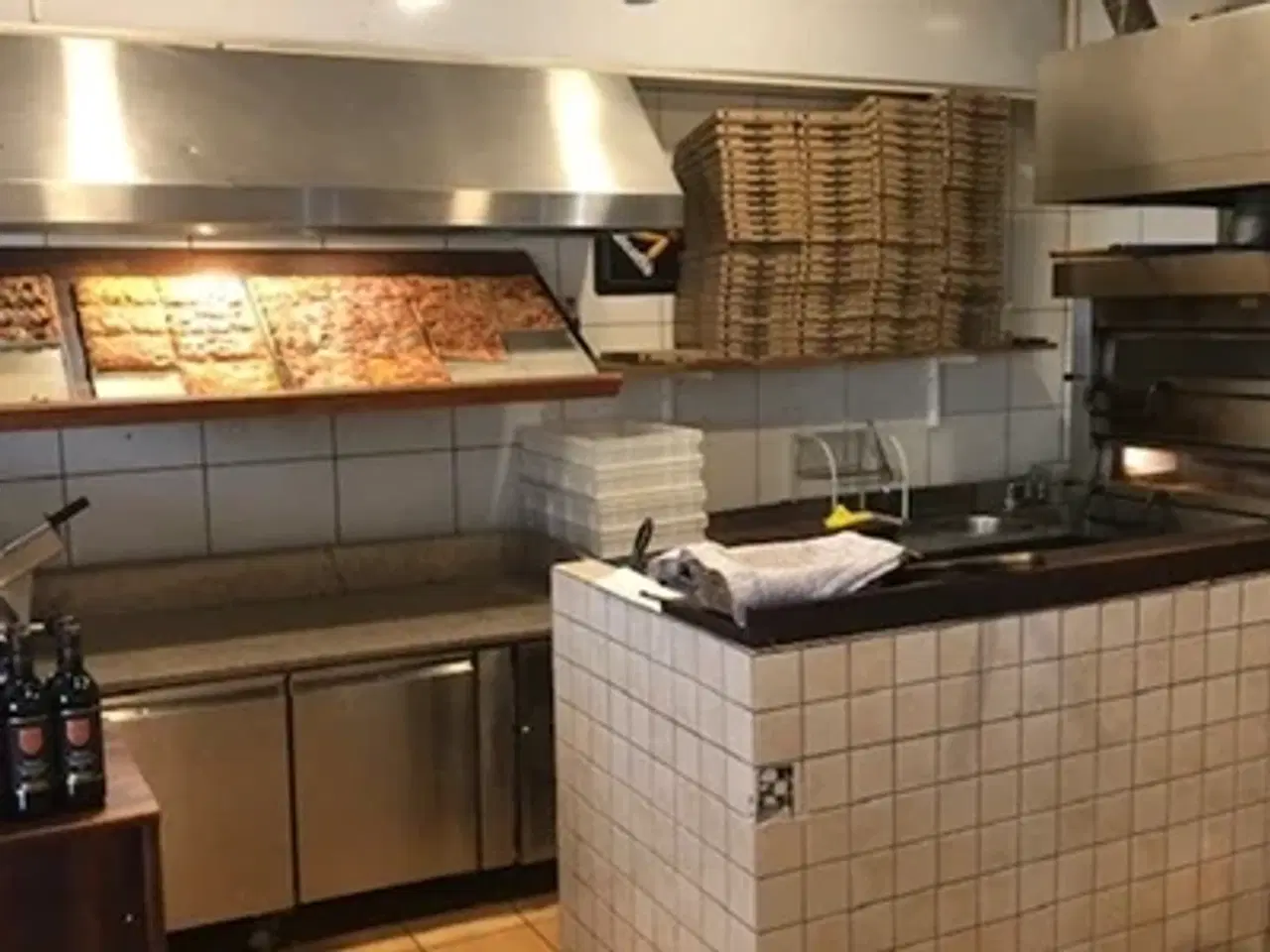 Billede 1 - Centralt billigt Pizzeria