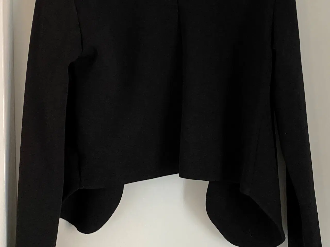 Billede 2 - Designed By 2-Biz. Jaket UNNA str. M