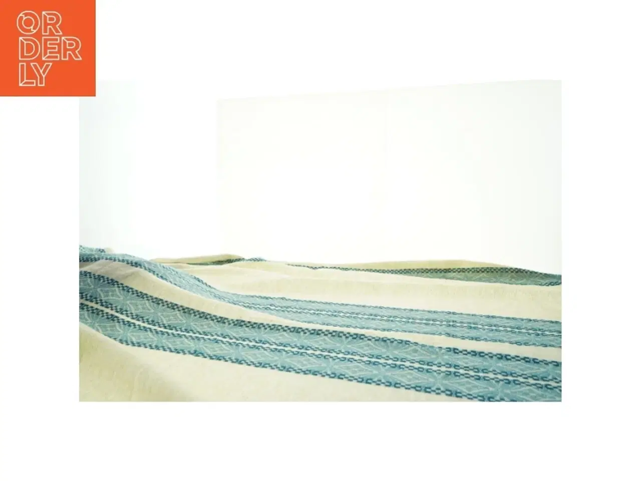 Billede 2 - Stor dug med mønster (str. 137x290 cm)