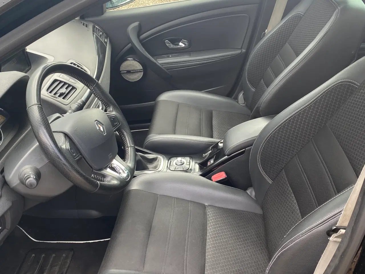 Billede 7 - Renault Megane III 1,6 DCI, 130 HK