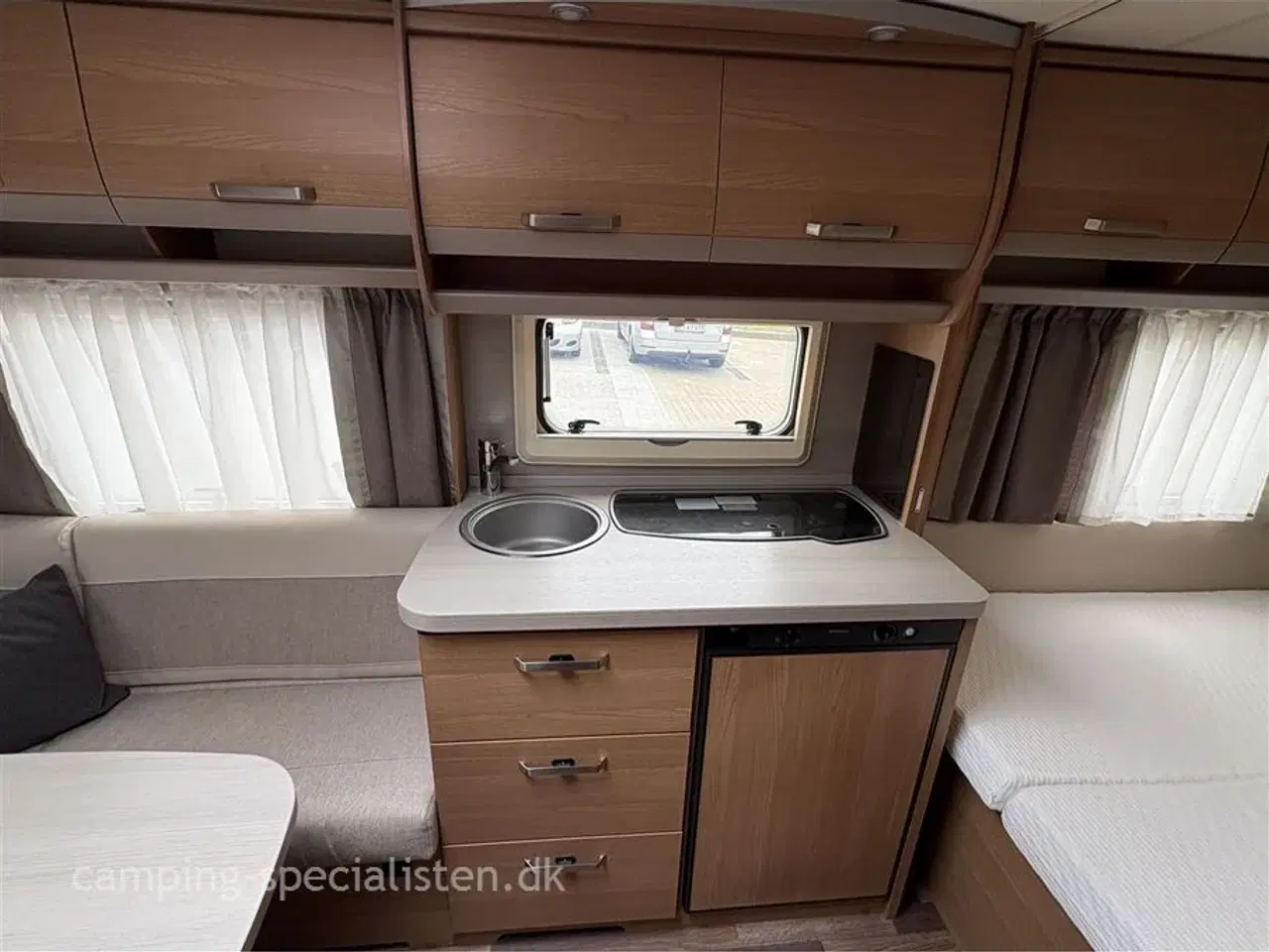 Billede 5 - 2016 - Knaus Sport 450 FU   Knaus Sport 450 FU 2016 - Se den nu hos Camping-Specialisten.dk