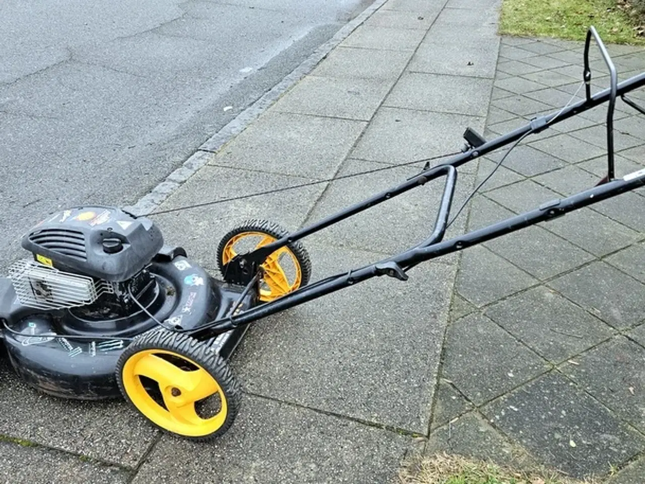 Billede 2 - Partner rotorklipper med B&S motor. 