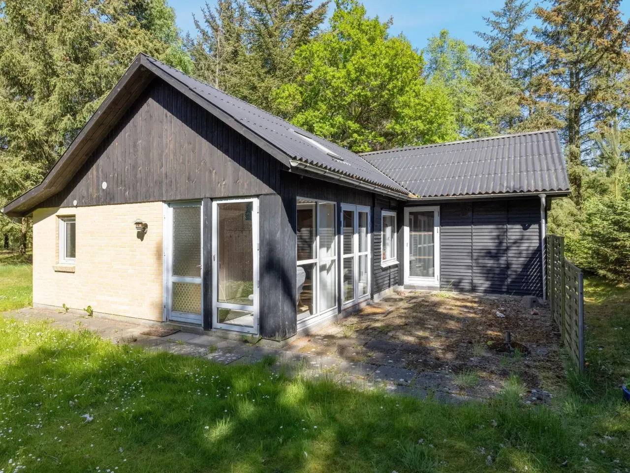 Billede 1 - Sommerhus ved Fjerritslev sælges.