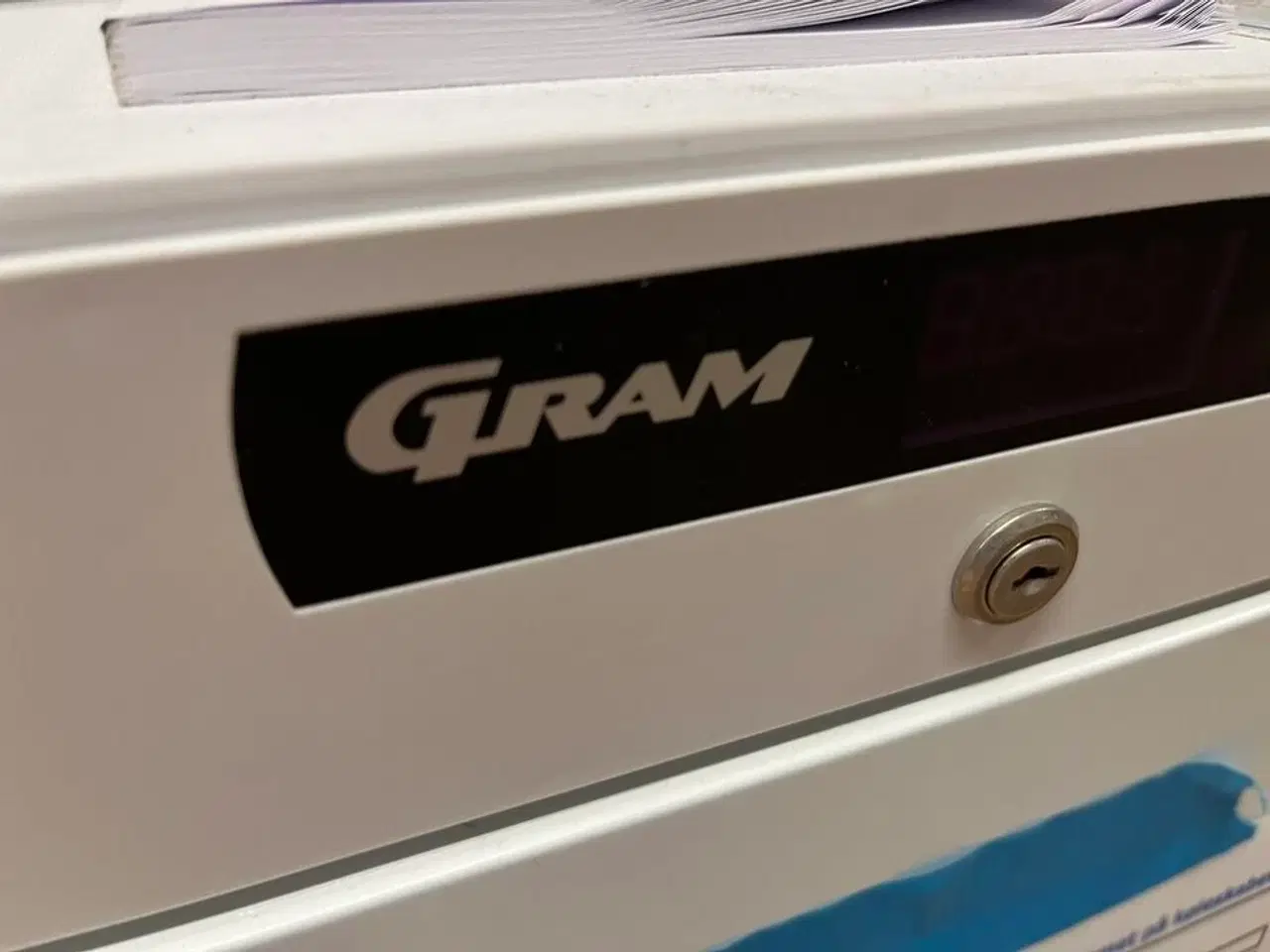 Billede 2 - Gram fyser