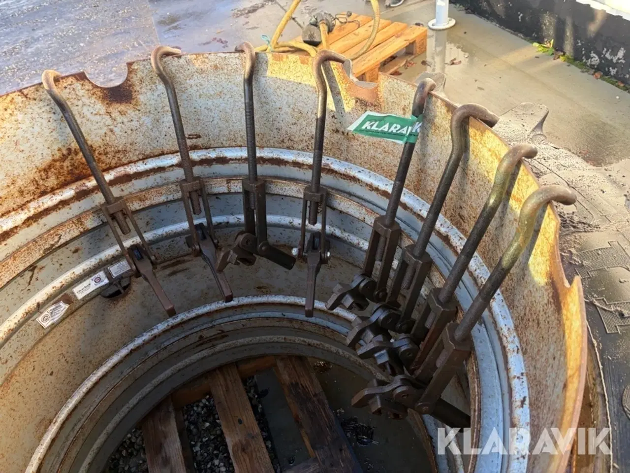 Billede 10 - Tvillingehjul Semperit 18.4R38 med låse 2 styk