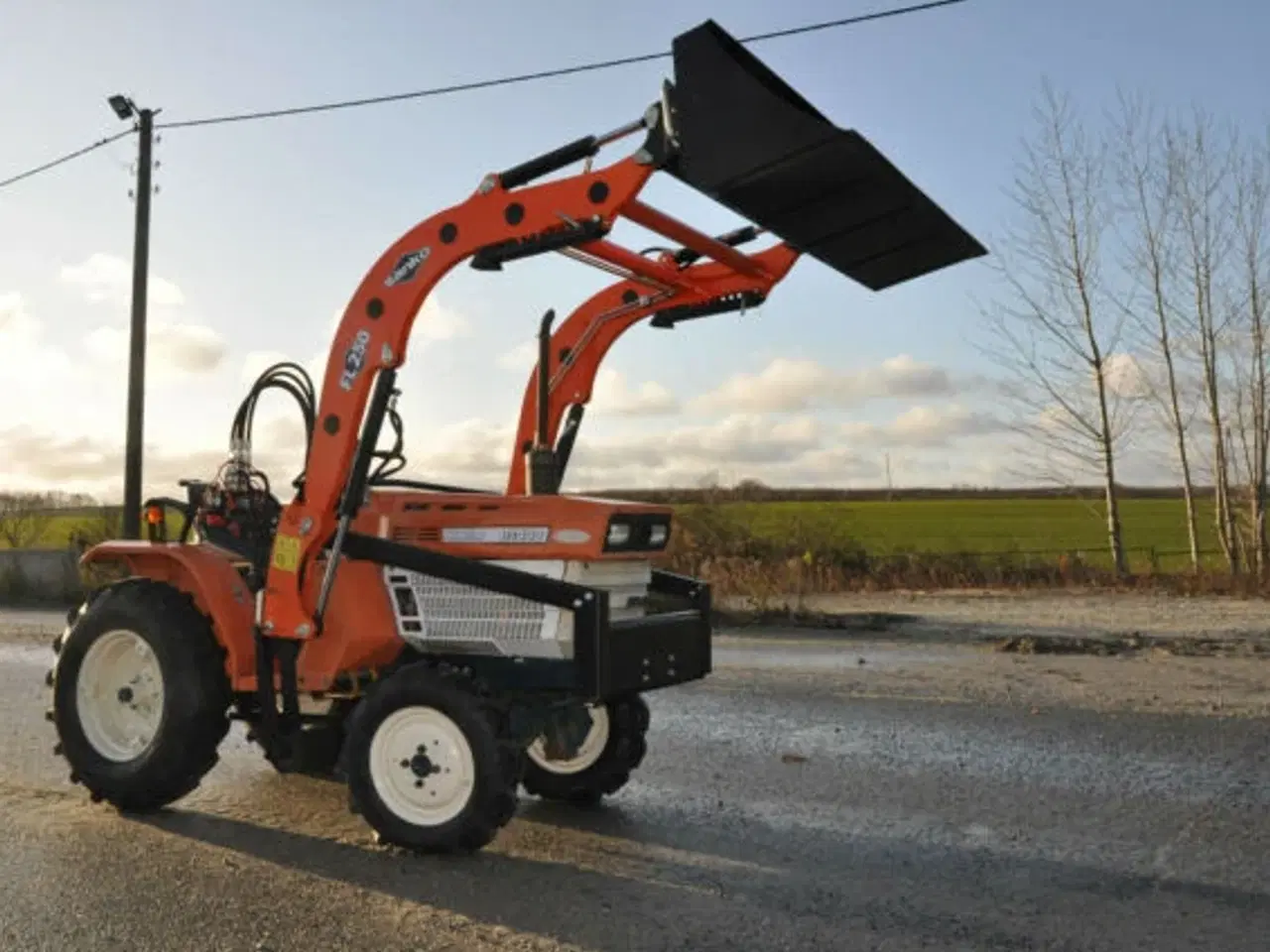 Billede 6 - Traktor - Kubota B1400D 4x4  / 14 hk