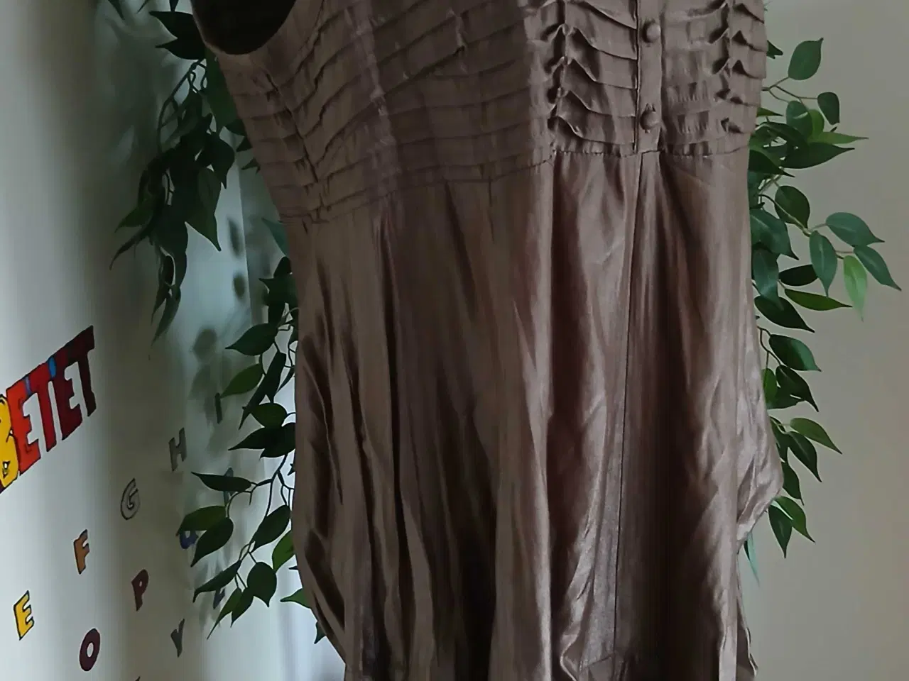 Billede 4 - Kjole. Estelle. XL/42