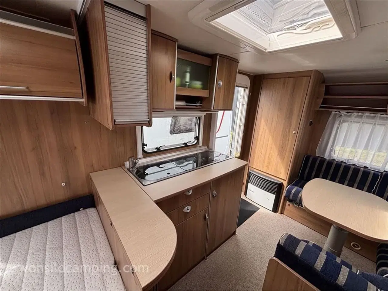 Billede 3 - 2009 - Bürstner Averso 450 TS