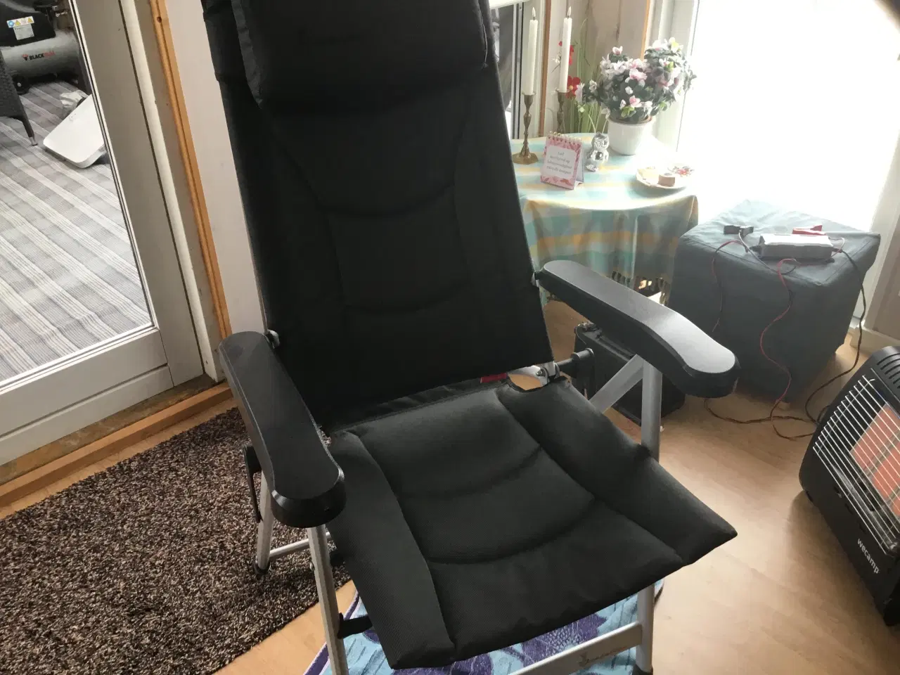 Billede 1 - Isabella stol og bord