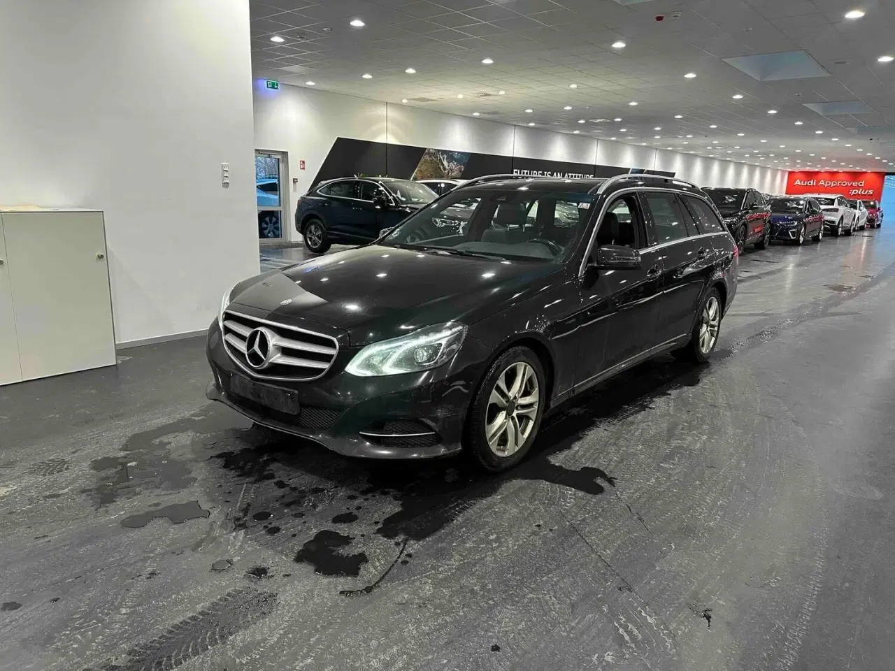 Billede 2 - Mercedes-Benz E350 d T 3,0 Bluetec 9G-Tronic 252HK Stc 9g Aut.