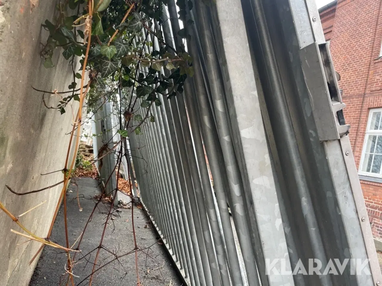 Billede 9 - Metal port