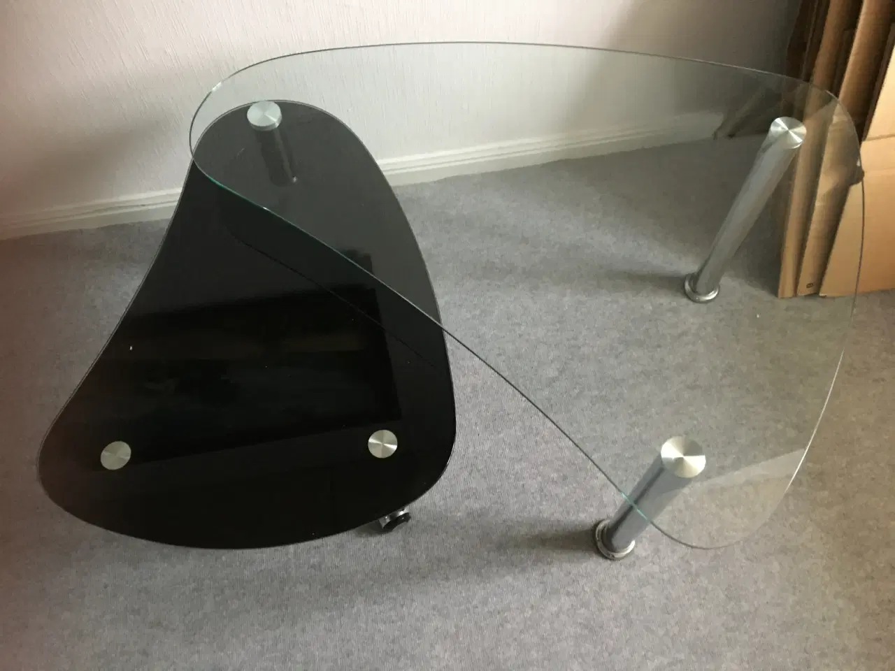 Billede 1 - Indskudsbord i glas