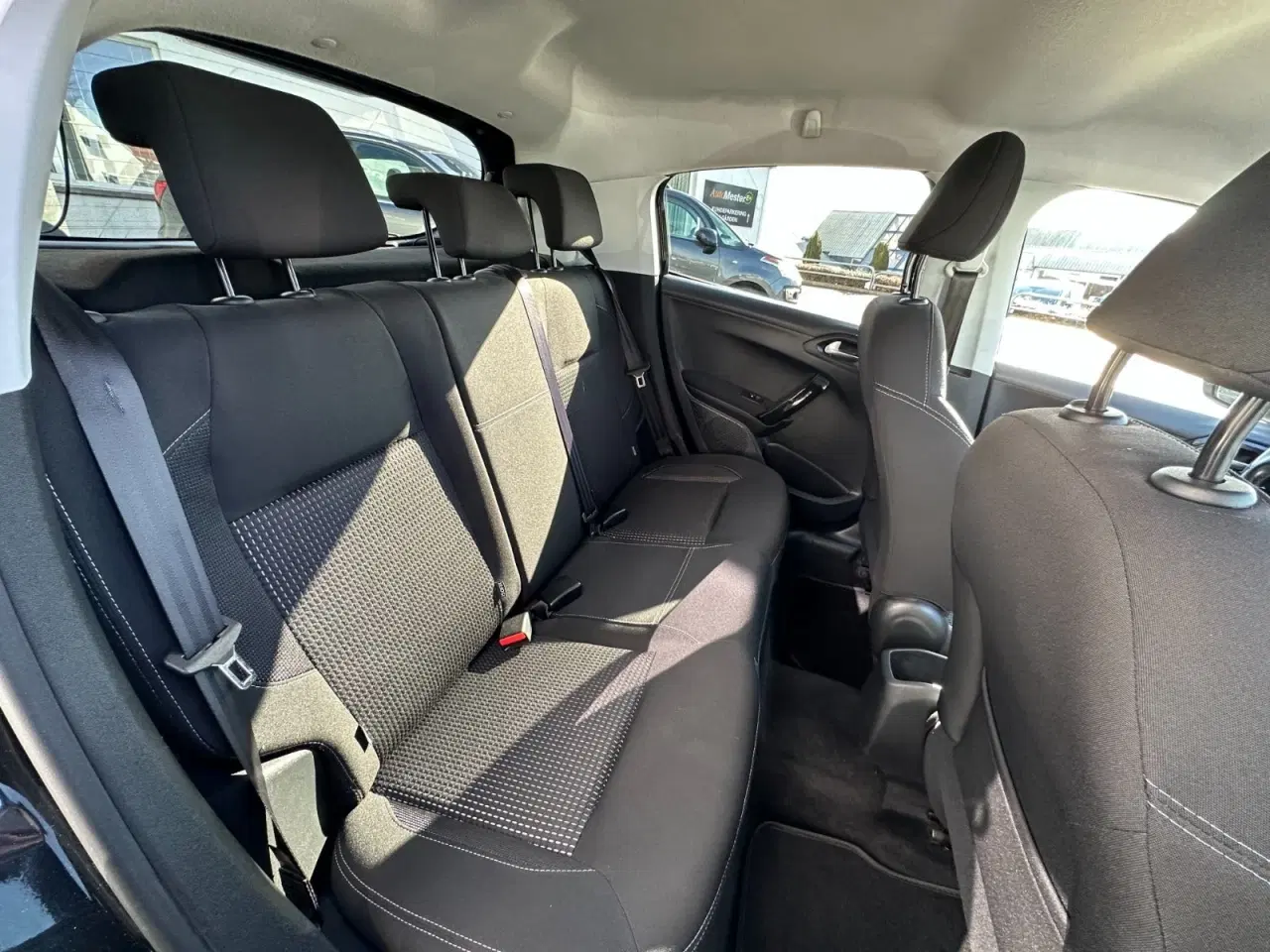 Billede 11 - Peugeot 208 1,6 BlueHDi 100 Allure