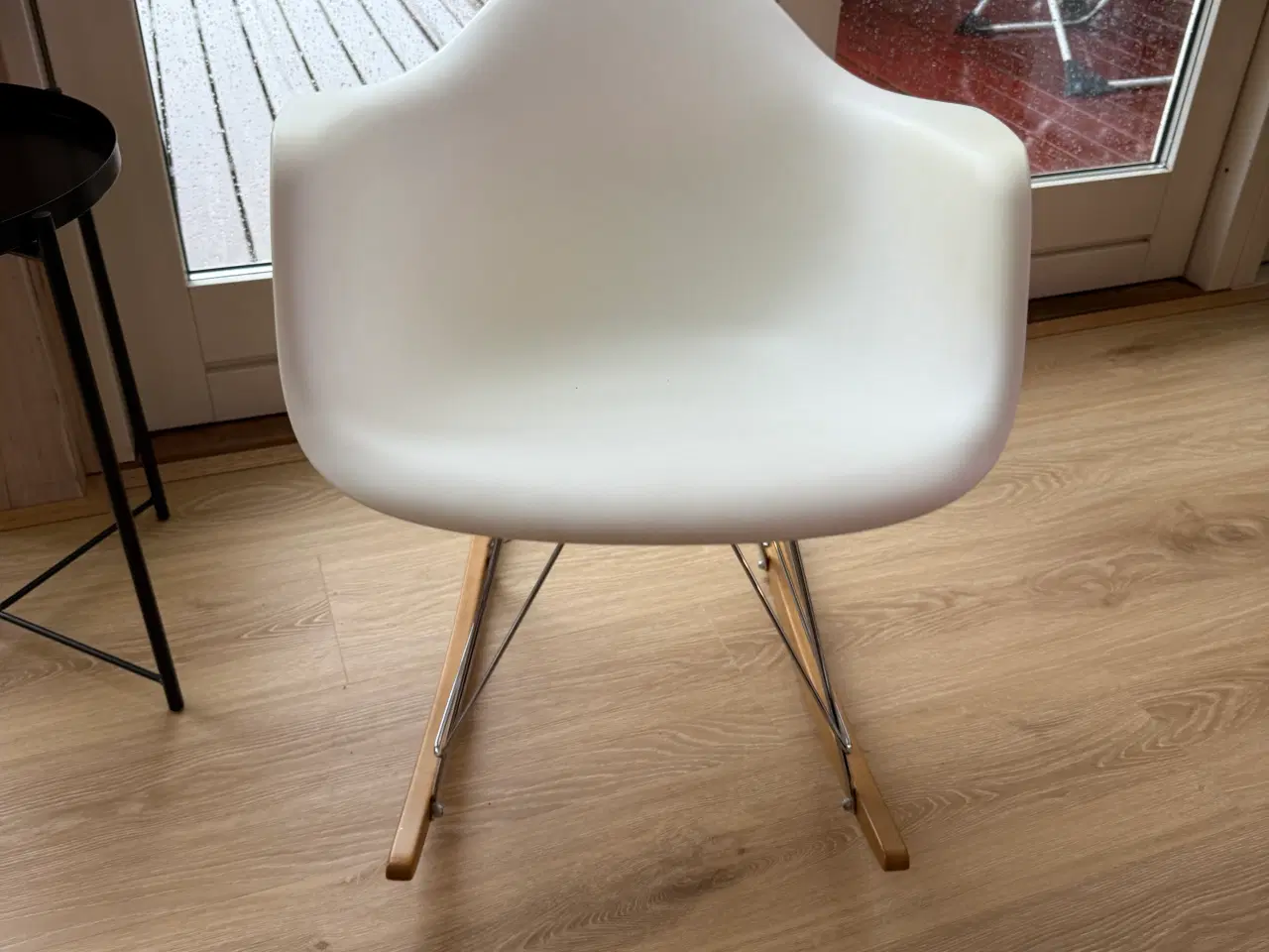 Billede 2 - Eames gyngestol (hvid)