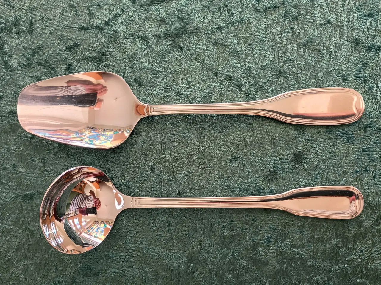Billede 2 - SOLGT Gense Attaché blank sauce- og serveringsske 