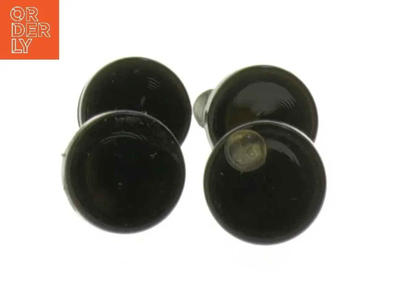 Billede 3 - Sorte møbelknopper med skruer (str. 4 styk, 3 cm)