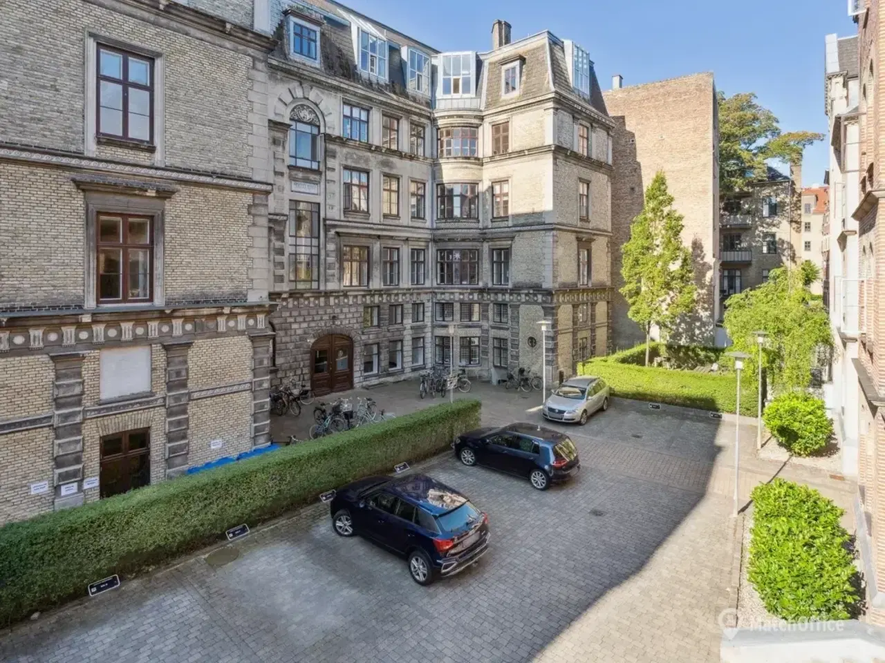 Billede 2 - MC-parkering udlejes – Gammel Kongevej 136-138. Frederiksberg