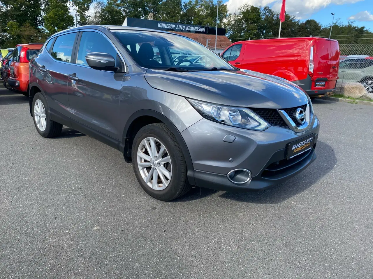 Billede 2 - Nissan Qashqai 1,2 Dig-T Acenta 4x2 115HK 5d 6g