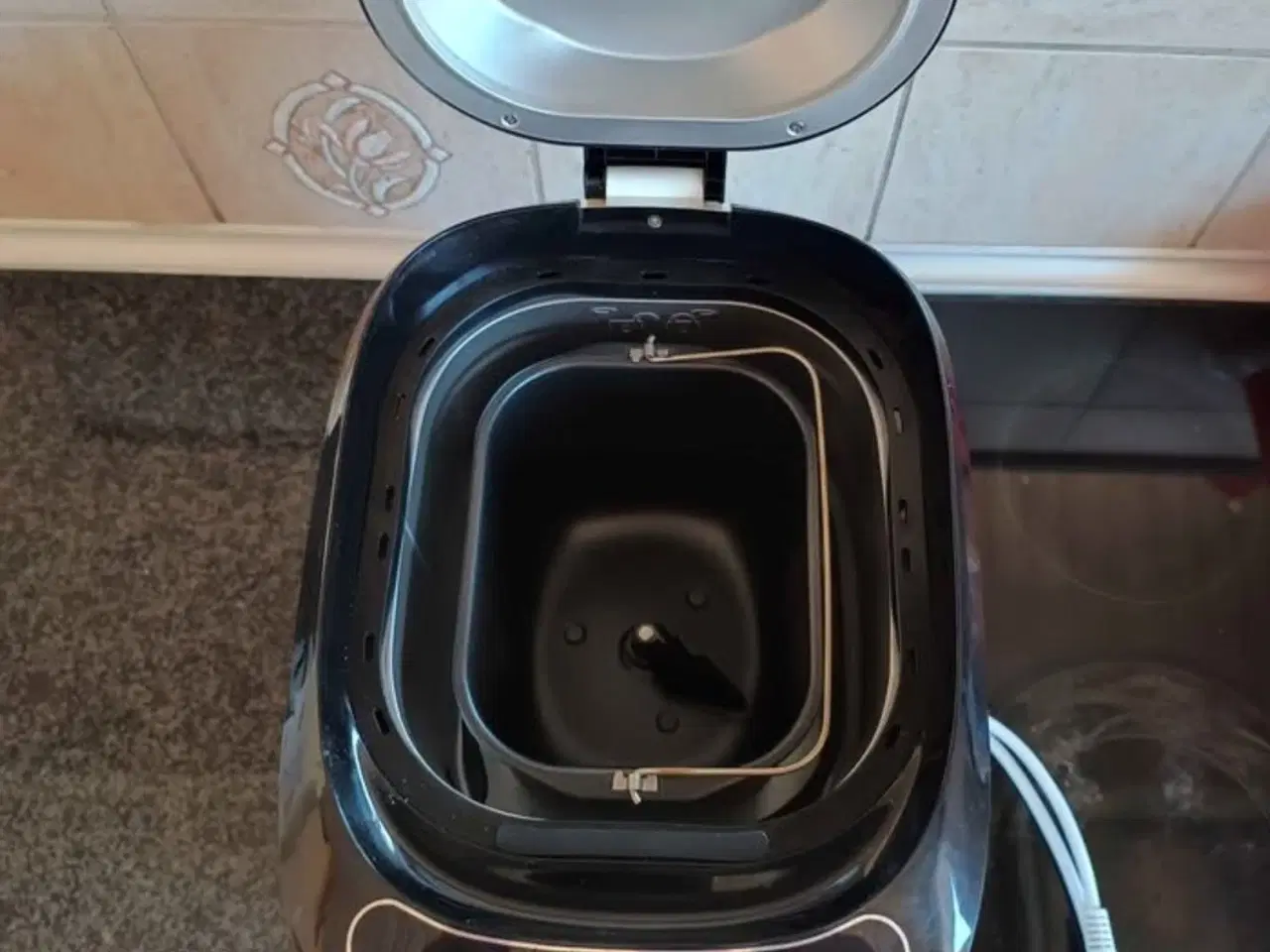 Billede 2 - Livoo Bagemaskine 