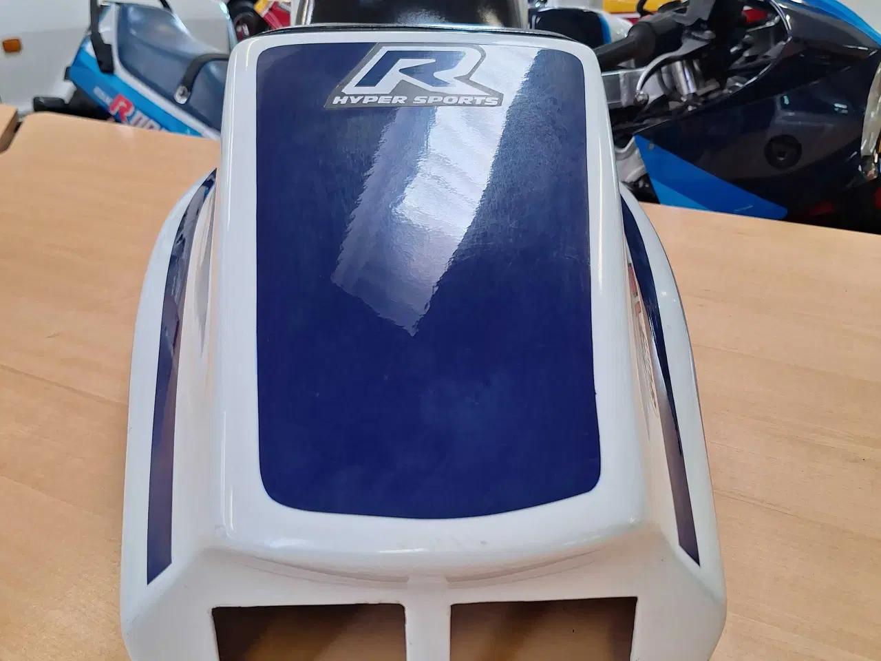 Billede 6 - GSXR 750 1991 Race bagende