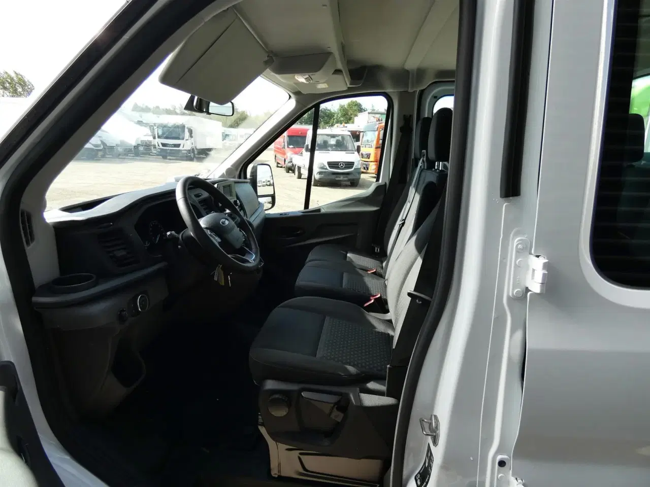 Billede 5 - Ford Transit 350 L3H1 2,0 TDCI HDT Trend RWD 165HK DobKab 10g Aut.