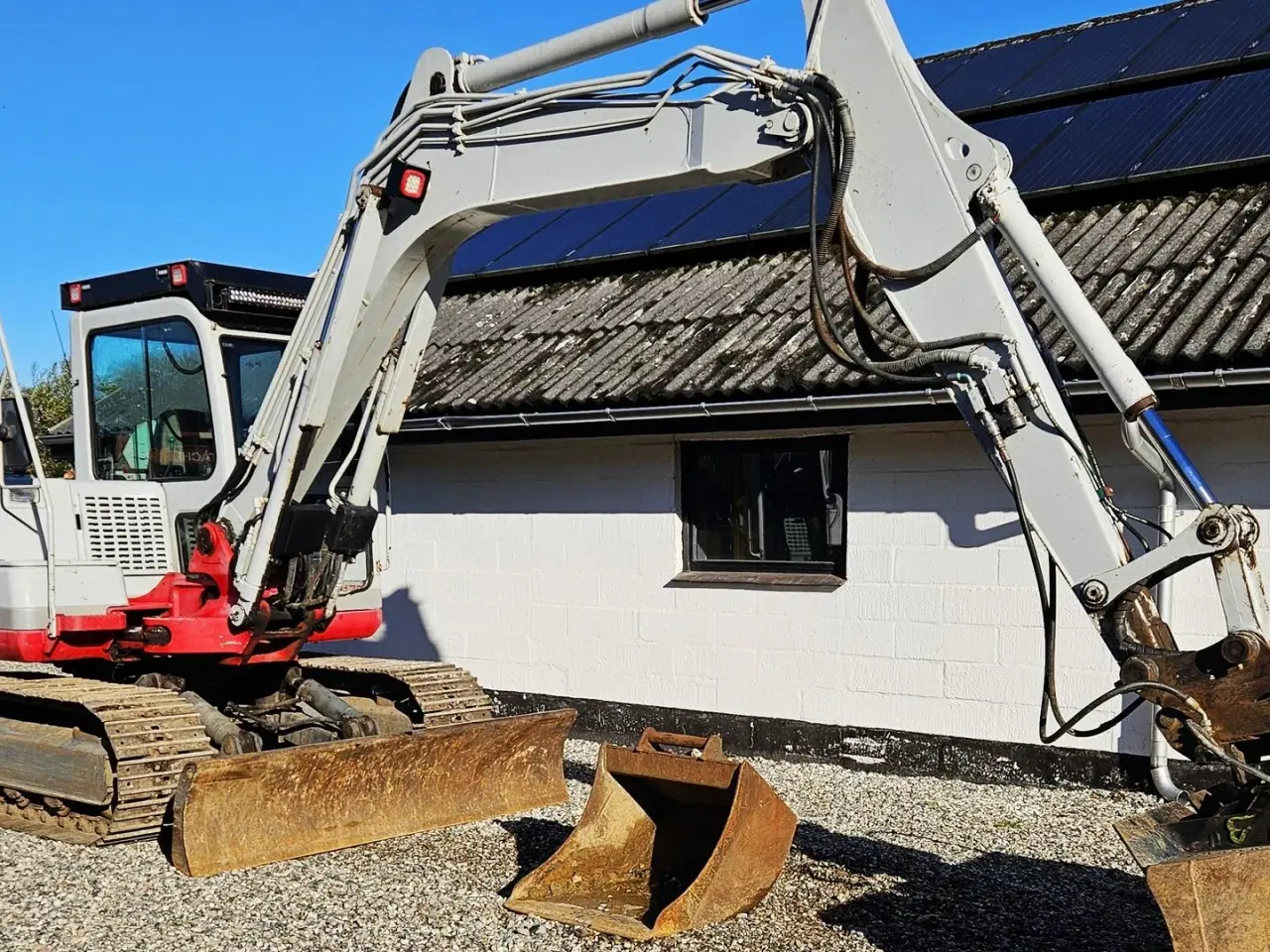 Billede 2 - Takeuchi TB175 / pæn 8 tons maskine / nyere undervogn / dobbelt udtag / skovlsæt