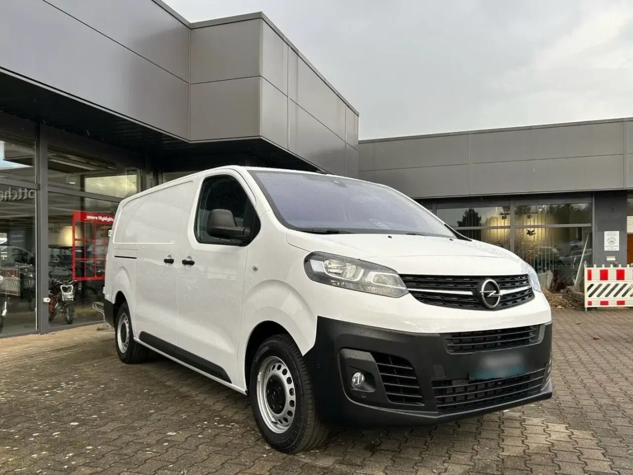 Billede 3 - Opel Vivaro-e 50 Enjoy L3