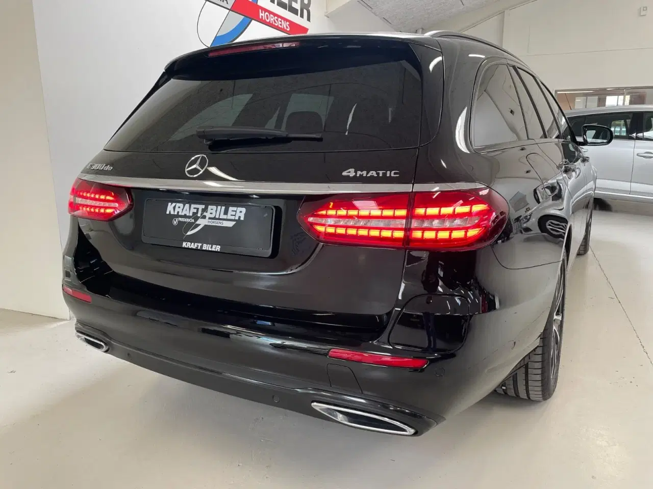 Billede 4 - Mercedes E300 de 2,0 stc. aut. 4Matic