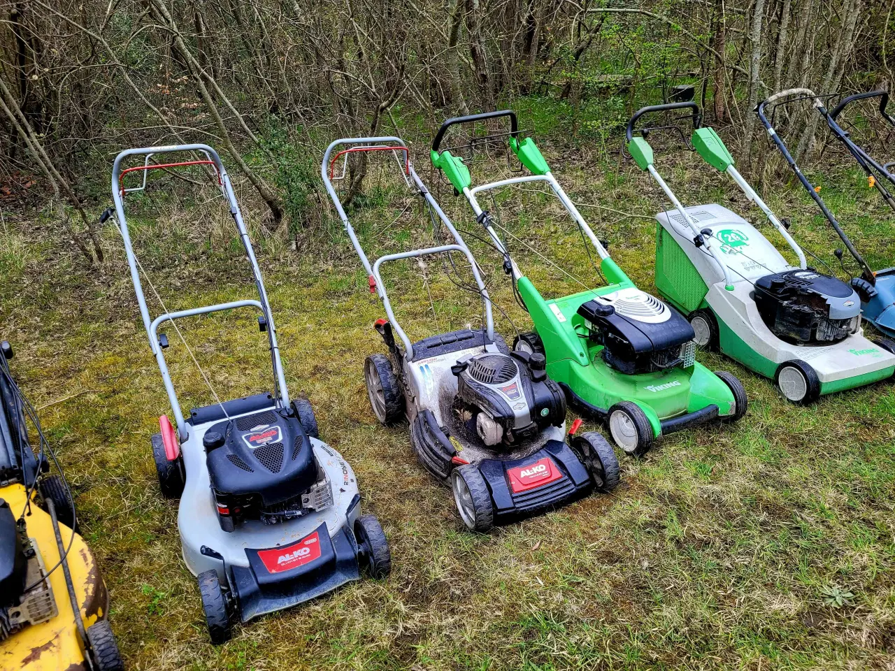 Billede 4 - 12 defekte plæneklippere