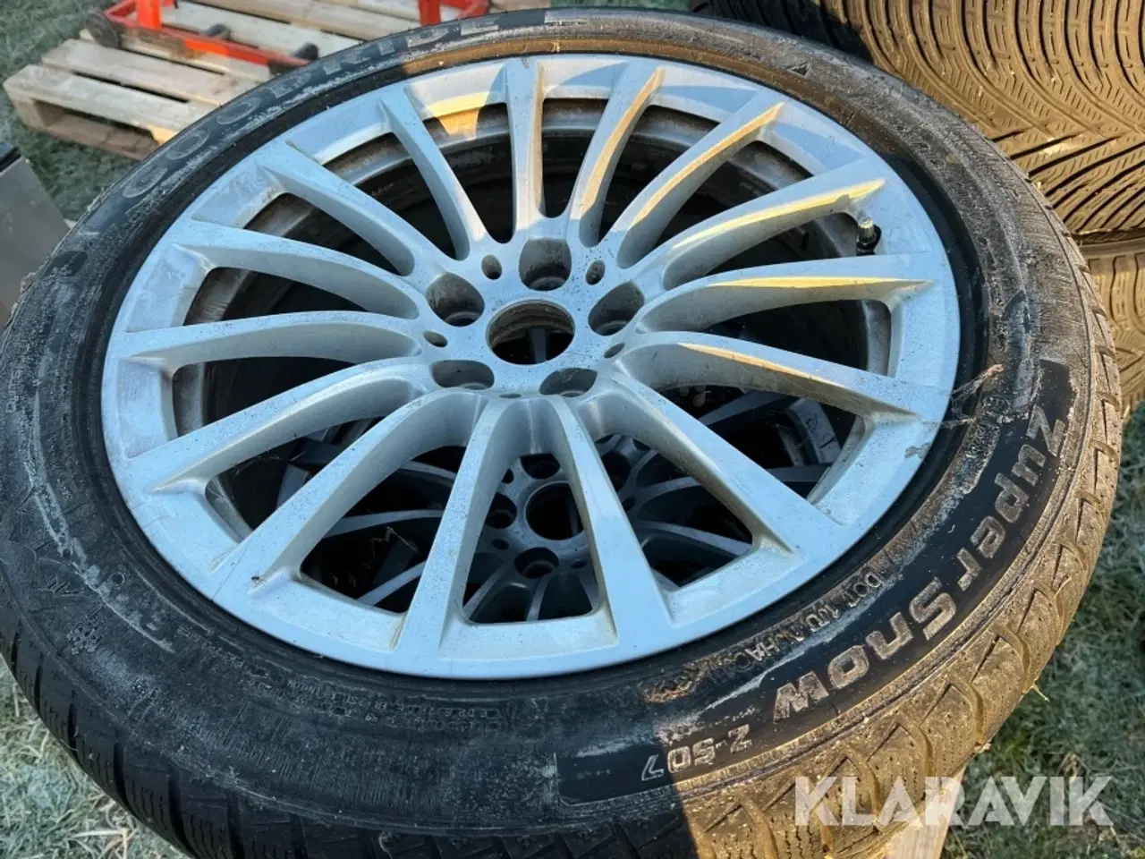 Billede 2 - Dæk Goodrich/contineltal Zupersnow/wintercontact 4 styk