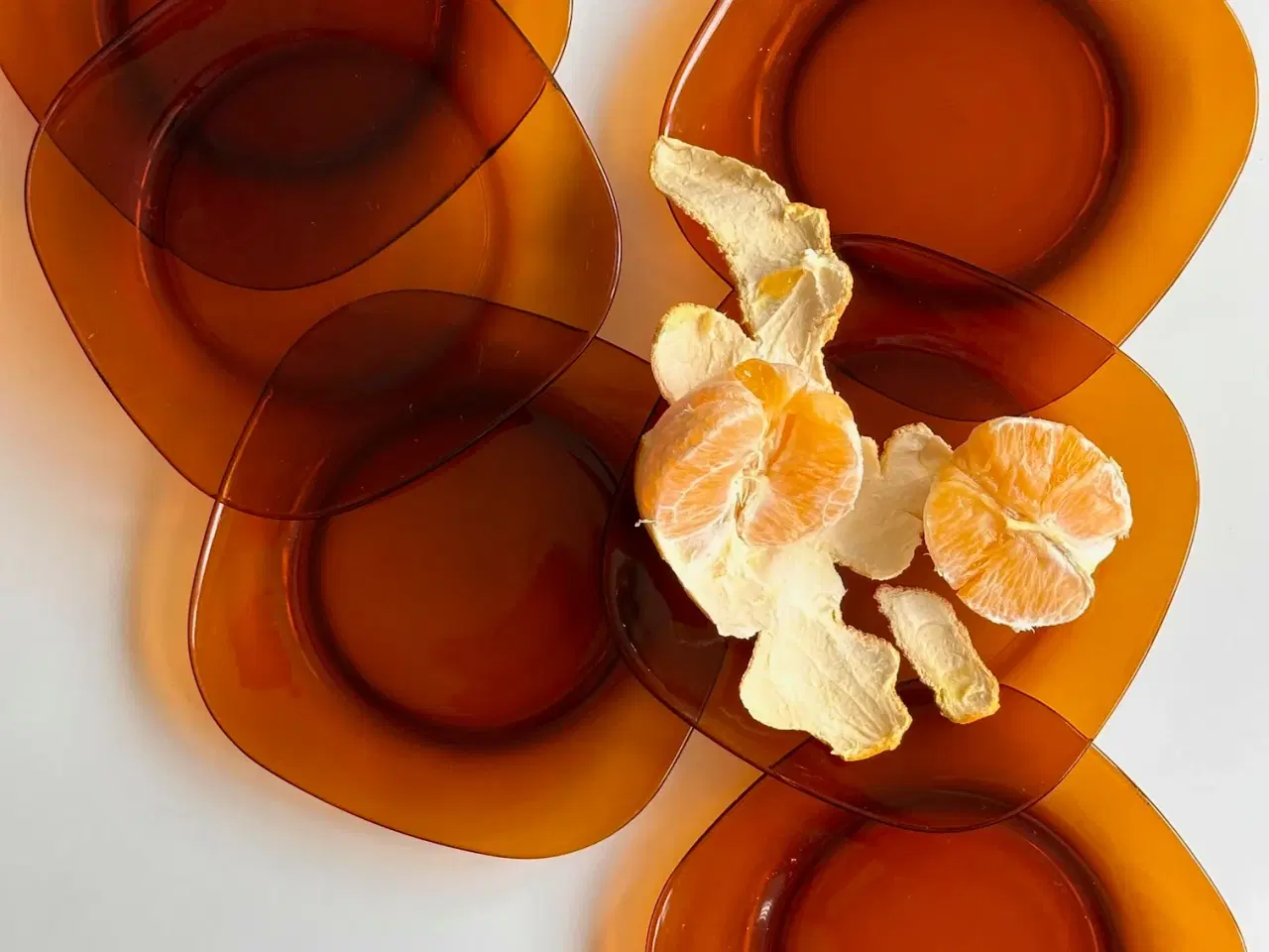 Billede 1 - Firkantede tallerkner, 6 stk samlet