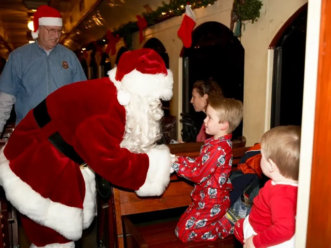 Billede 3 - Lej en julemand juleaften - Den syngende julemand