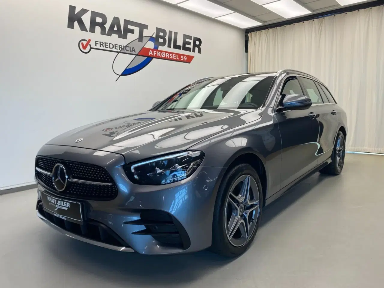 Billede 1 - Mercedes E300 de 2,0 AMG Line stc. aut. 4Matic