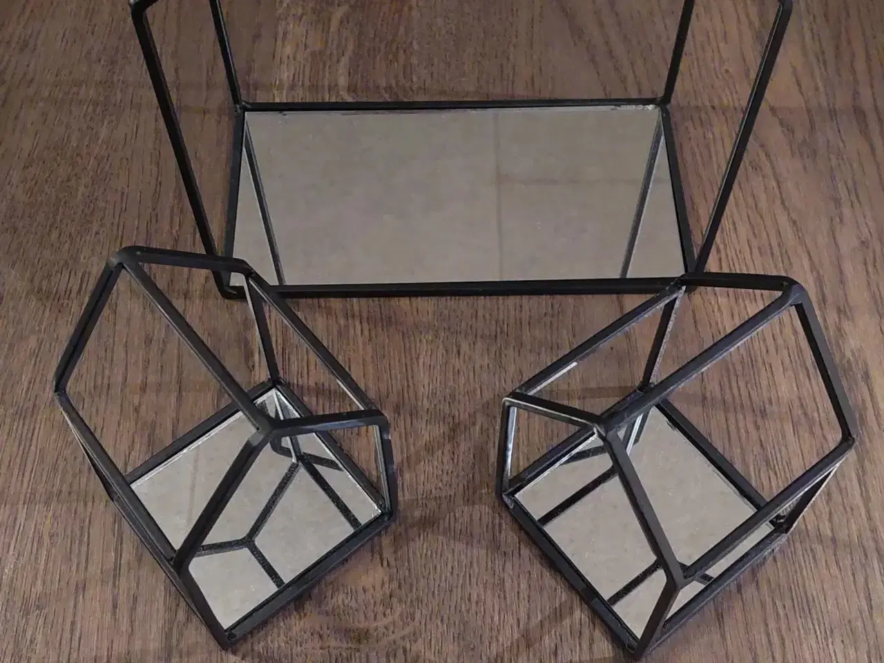 Billede 1 - Fine metal huse med glas bund