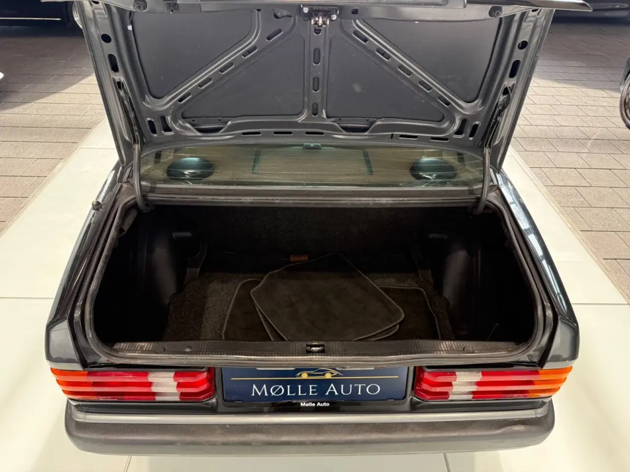 Billede 10 - Mercedes 190 E 2,6 