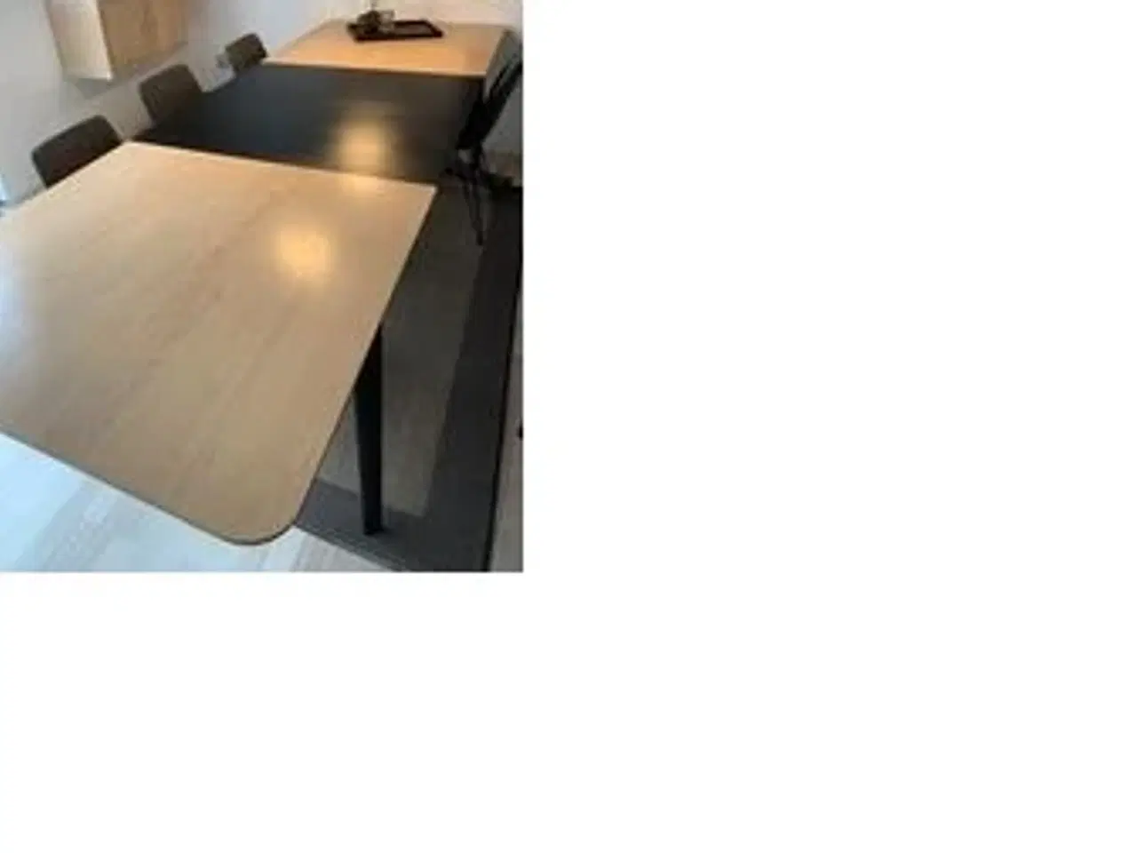 Billede 3 - Spisebord lys egefiner m/2 tillægsplader