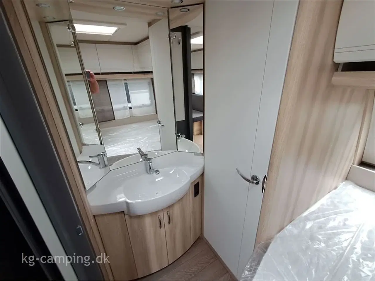 Billede 10 - 2026 - Hobby De Luxe 460 UFe Ny 2026 kampagne model fra HOBBY