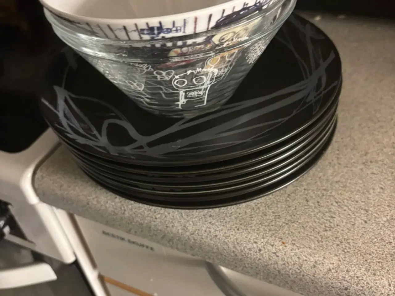 Billede 1 - Paul Pava talerkner/skål/ 1 vase 