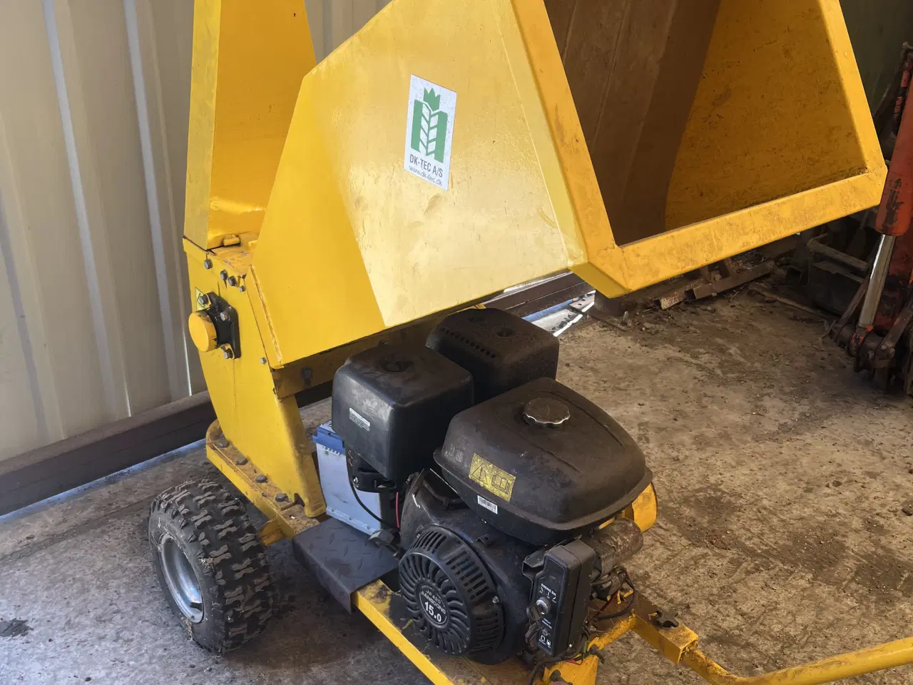 Billede 2 - Flishugger med benzin motor 