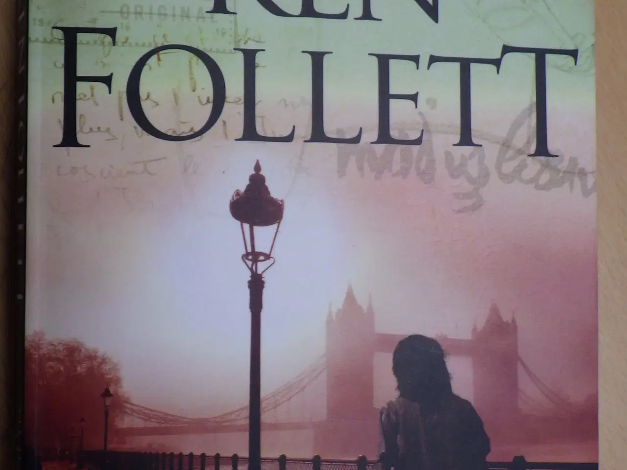 Billede 2 - Modigliani-affæren af Ken Follett