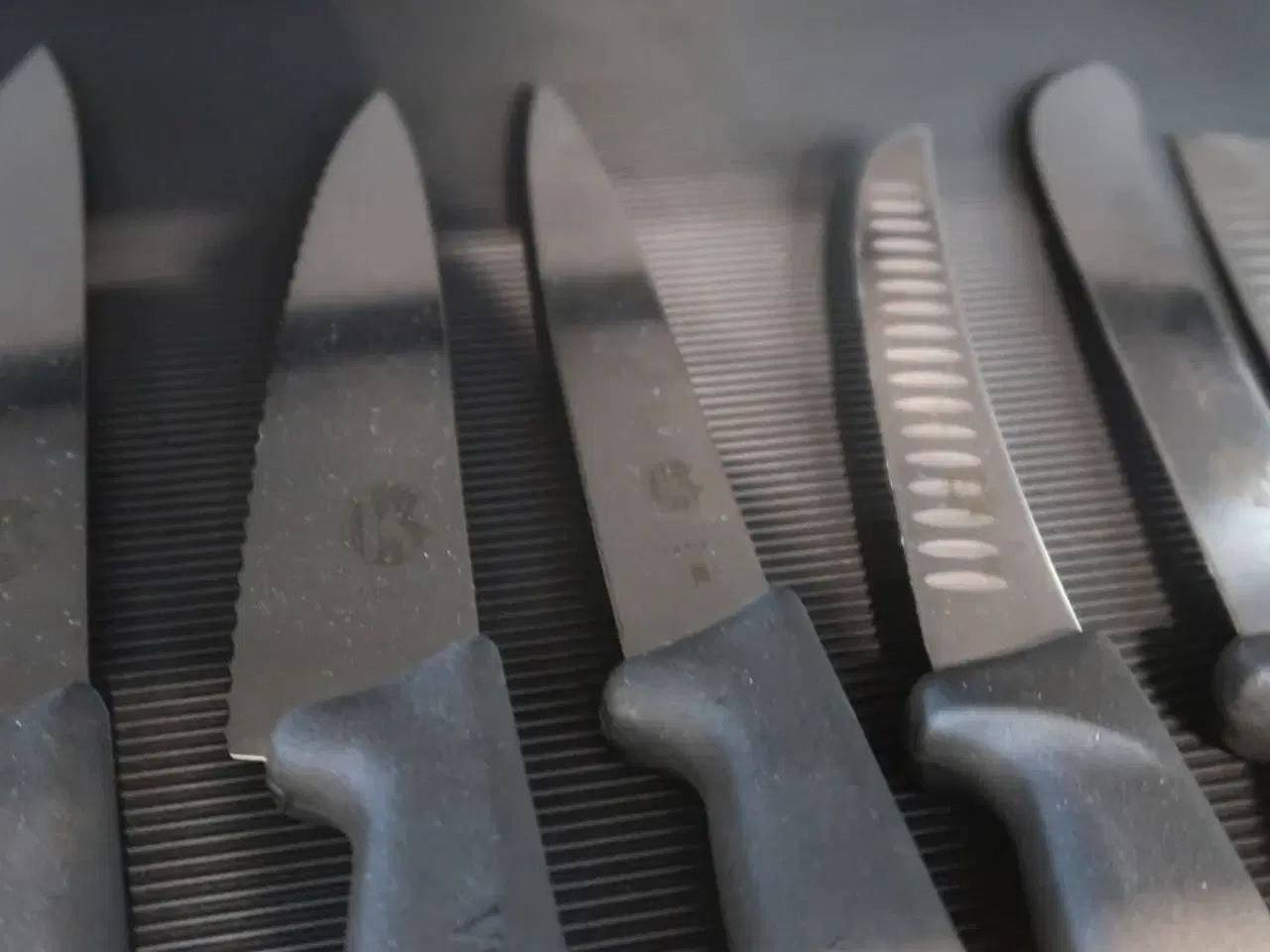 Billede 4 - 21 stk. knive VICTORINOX
