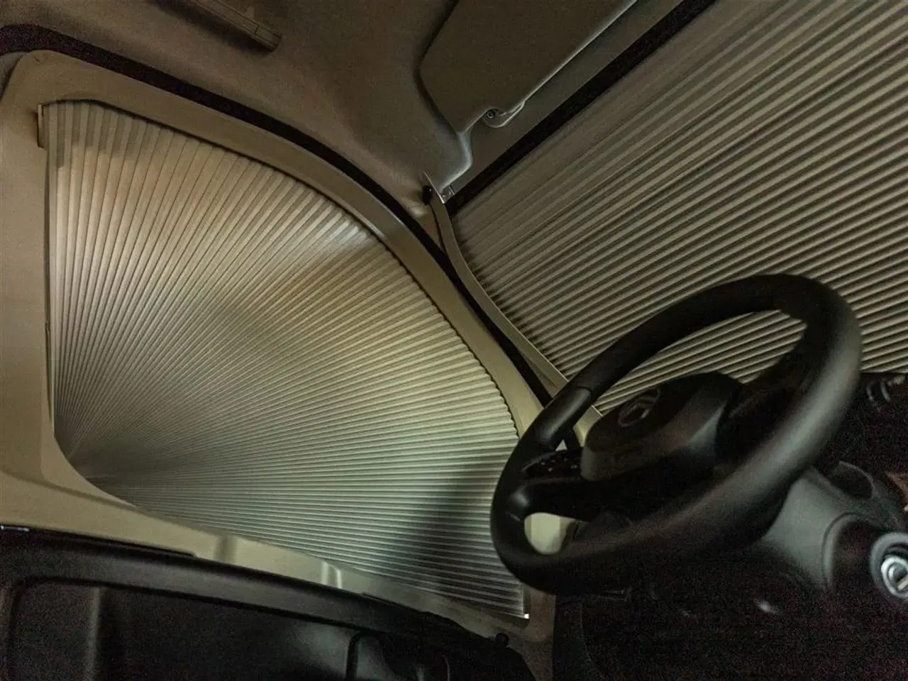 Billede 25 - 2026 - Benimar Benivan 144 UP   Benivan 144 UP 2025 er en fuldt udstyret 5,99 meter campervan